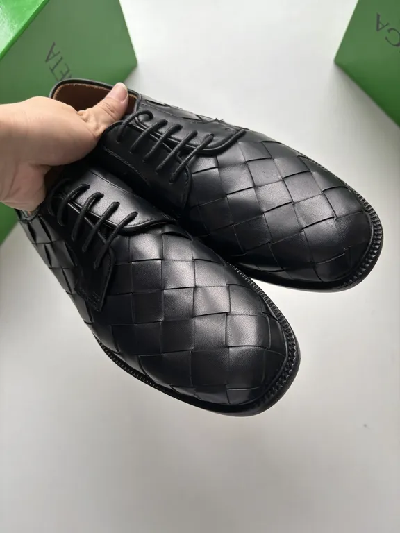 Bottega Veneta Shoe 